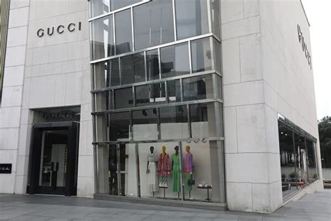 gucci - istanbul istinye park pınar photos|istinyepark çalışma saati.